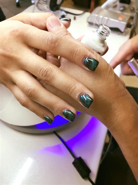How to Choose the Perfect Magic Nails Design in Las Cruces